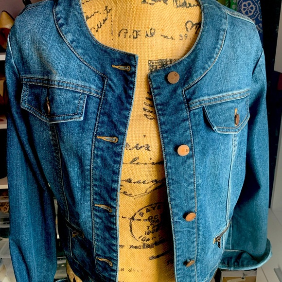 Denim jacket - Picture 1 of 2